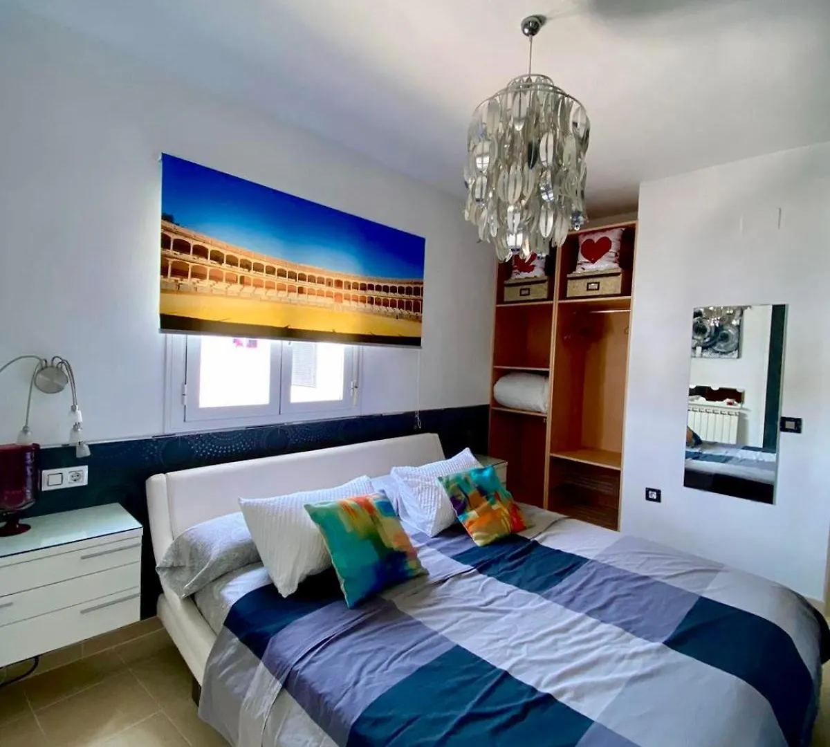 Atico Rilque, Apartamentos Independientes Con Jacuzzi Privado Y Terraza En Ronda