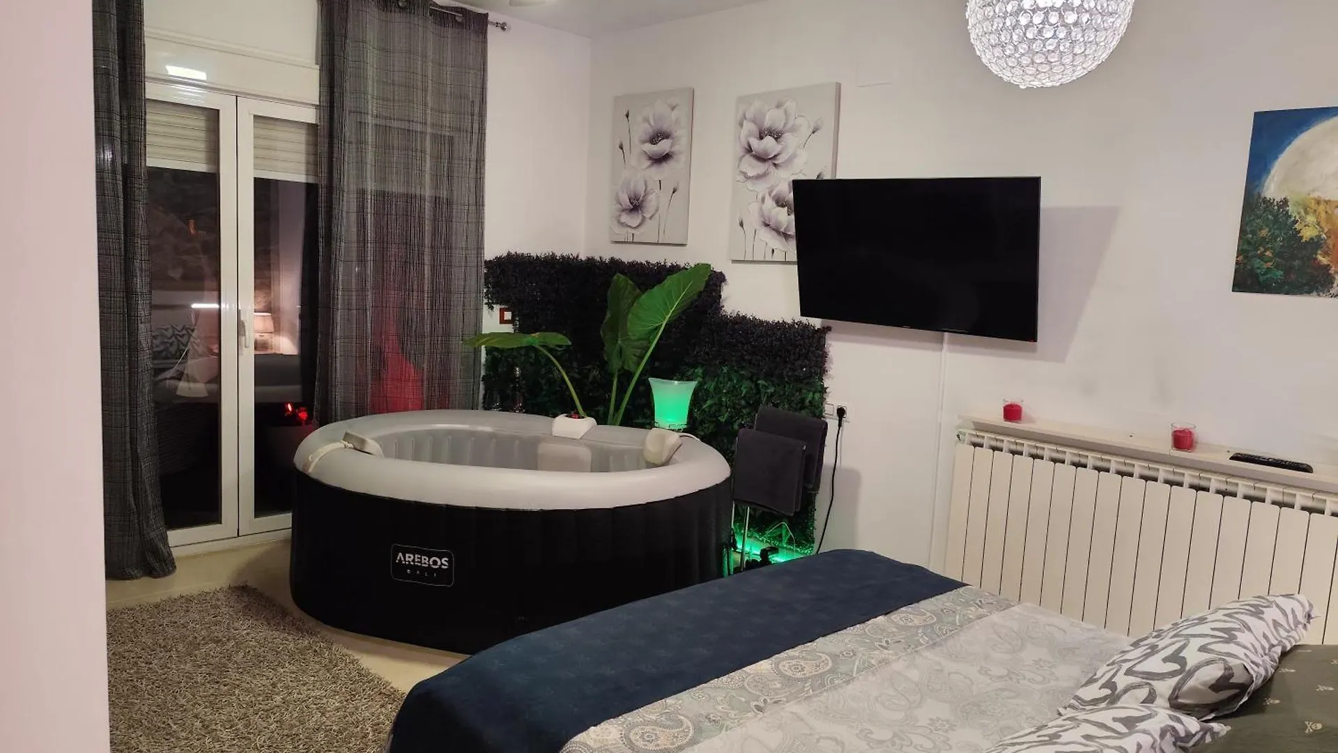 Atico Rilque, Apartamentos Independientes Con Jacuzzi Privado Y Terraza En Ronda 0*,  Spain